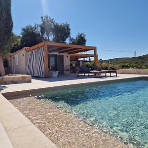 Sunny Villas
